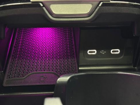 New 2025 Mercedes-Benz C 300 Sedan image 36