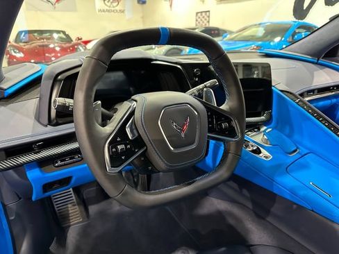 Used 2023 Chevrolet Corvette Stingray Premium Cpe w/ Z51 Performance Package RWD image 11