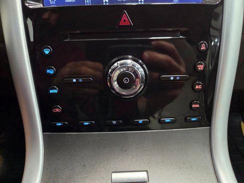 Used 2013 Ford Edge SE FWD image 50