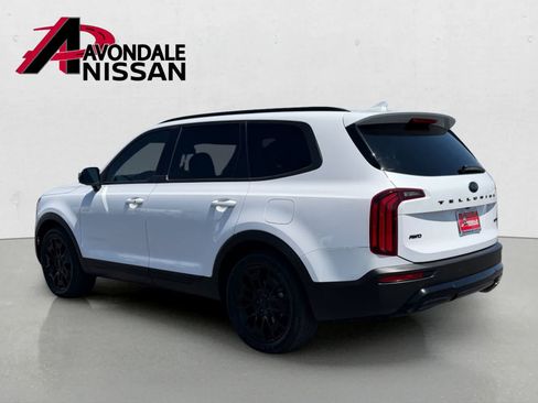 Used 2021 Kia Telluride SX w/ Nightfall Edition Package AWD/4WD image 4