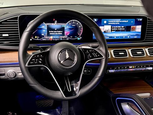 Used 2026 Mercedes-Benz GLE 350 4MATIC image 37