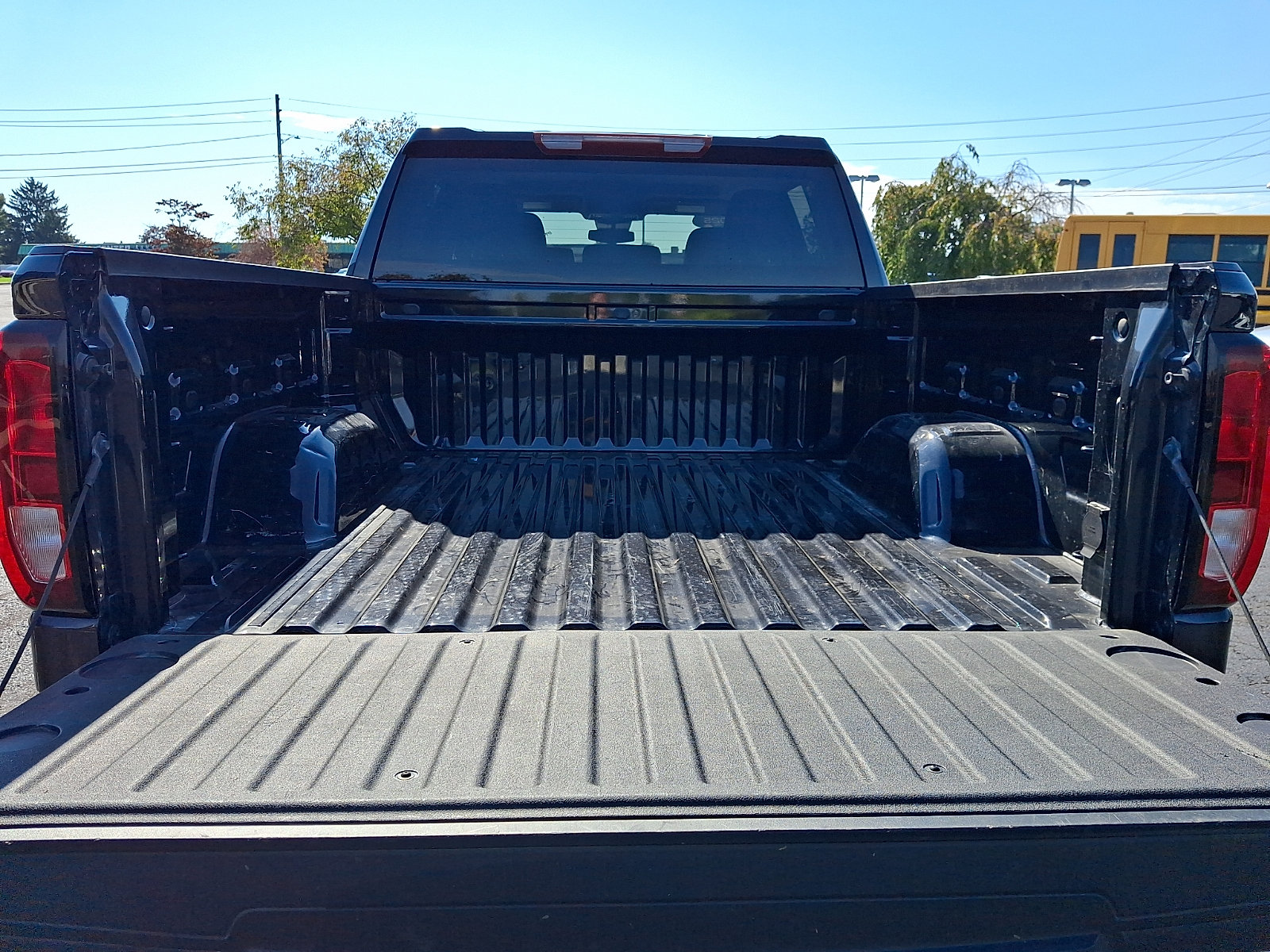 Certified 2025 GMC Sierra 1500 Elevation AWD/4WD image 28