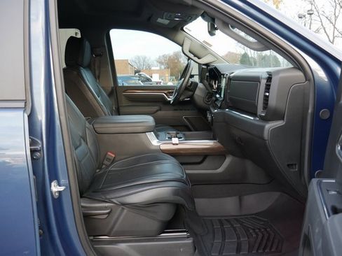 Used 2025 Chevrolet Silverado 2500 LT w/ Trail Boss Package image 27