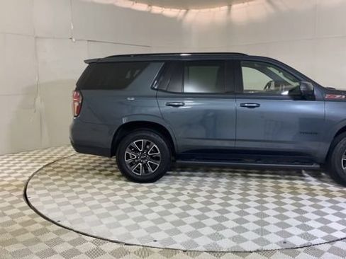 Used 2021 Chevrolet Tahoe Z71 w/ Z71 Signature Package AWD/4WD image 9