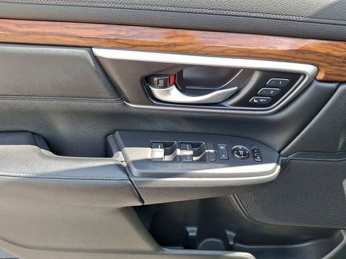 Used 2020 Honda CR-V EX-L image 10