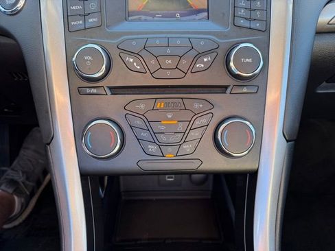 Used 2018 Ford Fusion S FWD image 26