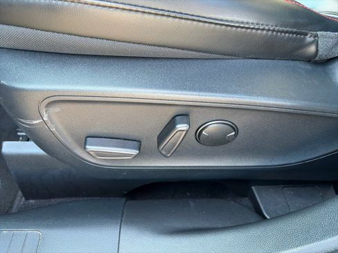Used 2024 Ford Escape ST-Line w/ Tech Pack #1 AWD/4WD image 13