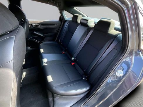 Used 2023 Honda Civic Sport image 18