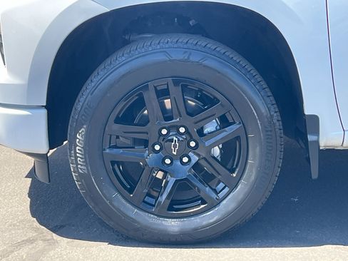 Used 2025 Chevrolet Silverado 1500 Custom RWD image 25