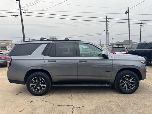 Used 2021 Chevrolet Tahoe Z71 w/ Rear Media and Nav Package image 6