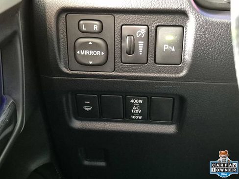 Used 2016 Toyota 4Runner Limited AWD/4WD image 18