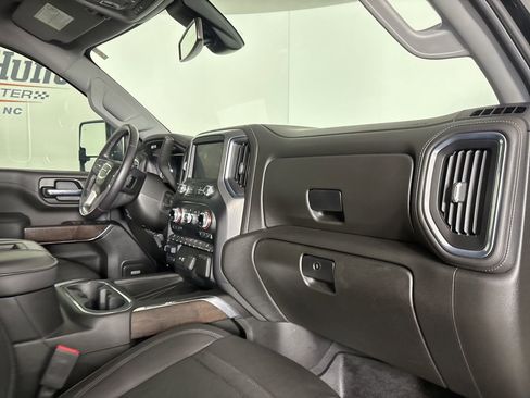 Used 2022 GMC Sierra 2500 Denali image 27