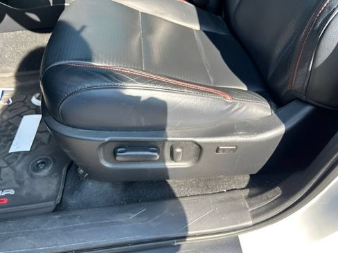 Used 2021 Toyota Tacoma TRD Pro AWD/4WD image 18