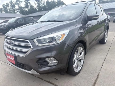 Used 2017 Ford Escape Titanium w/ Equipment Group 301A AWD/4WD image 3