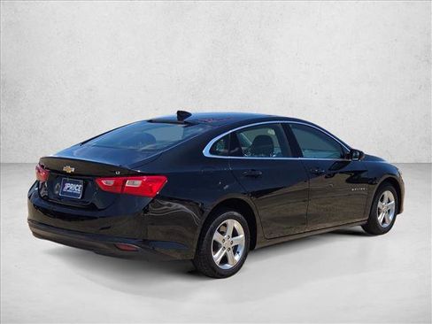 Used 2023 Chevrolet Malibu LT FWD image 5