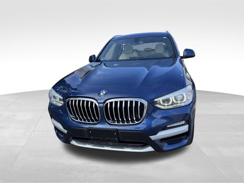 Used 2018 BMW X3 xDrive30i w/ Convenience Package AWD/4WD image 2