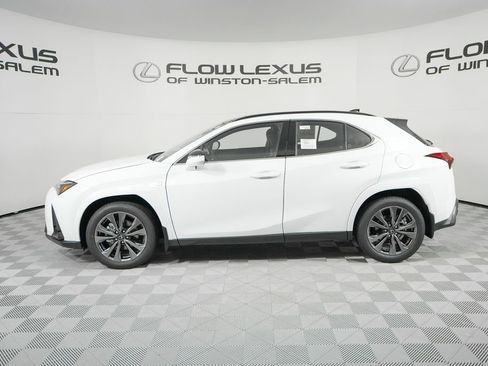 New 2026 Lexus UX 300h FWD image 4