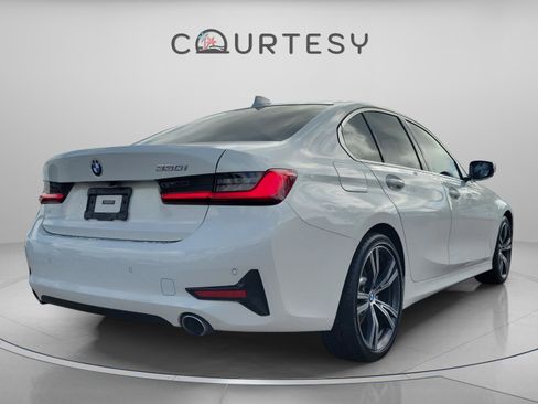 Used 2020 BMW 330i Sedan w/ Convenience Package image 4