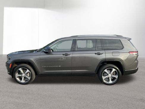 Used 2023 Jeep Grand Cherokee L Limited AWD/4WD image 6