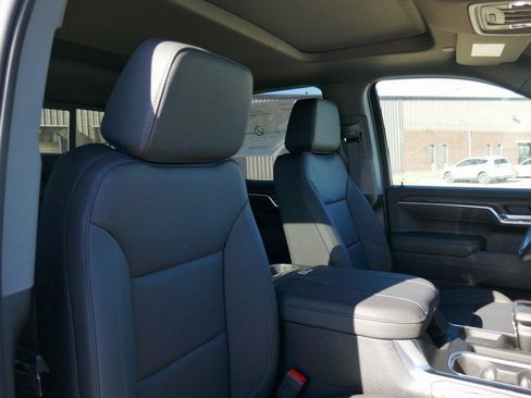 New 2026 GMC Sierra 1500 SLT w/ SLT Premium Plus Package image 10