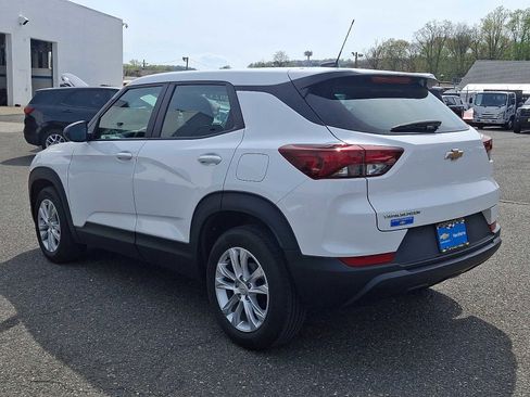 Used 2023 Chevrolet TrailBlazer LS image 3