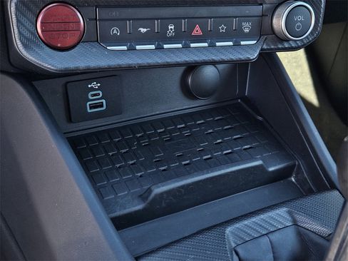 Used 2024 Ford Mustang Premium image 19