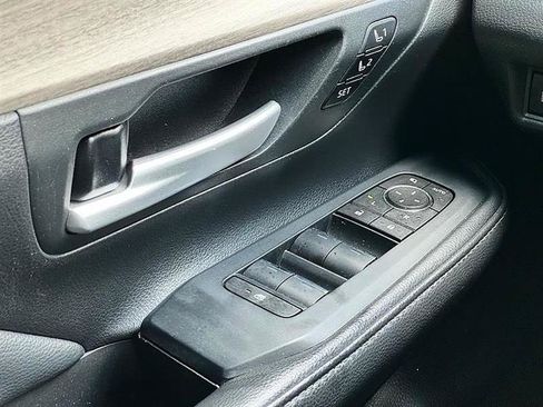 Used 2024 Toyota Grand Highlander FWD image 18
