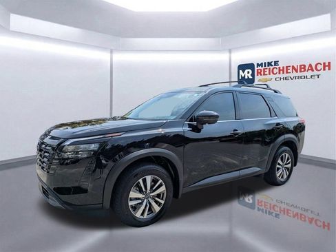 Used 2026 Nissan Pathfinder SL FWD image 8
