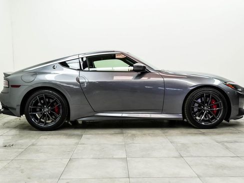 Used 2024 Nissan Z Performance w/ Floor Mat Package RWD image 10