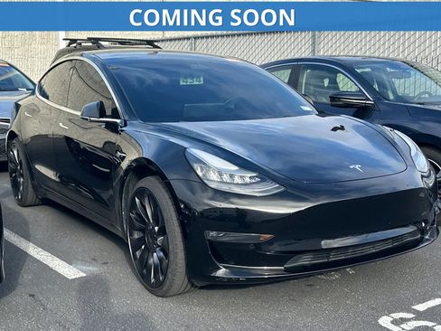Used 2019 Tesla Model 3 Mid Range RWD image 1