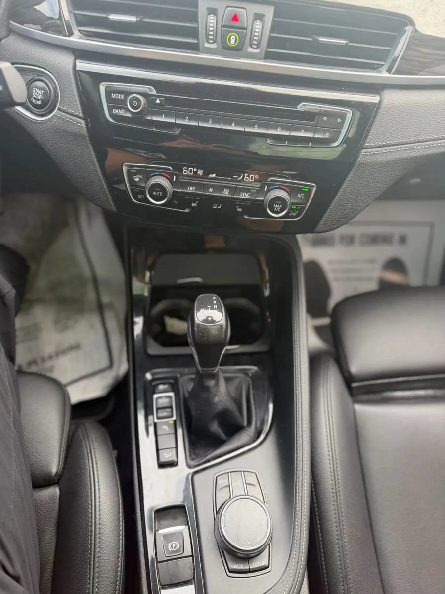 Used 2018 BMW X2 xDrive28i w/ M SportX Package AWD/4WD image 15