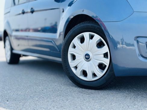 Used 2020 Ford Transit Connect XLT image 11