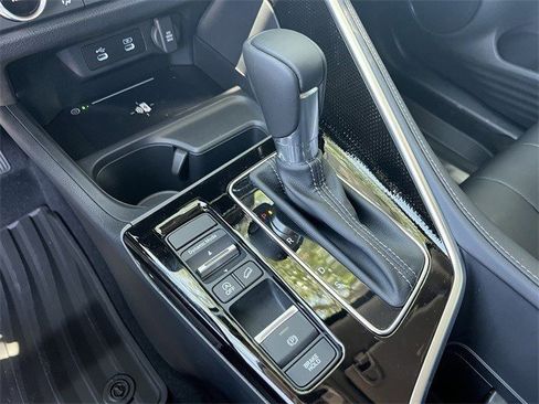 Used 2025 Acura ADX AWD image 22