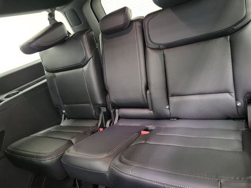 New 2025 Ford Expedition Max Platinum w/ Stealth Performance Package image 15