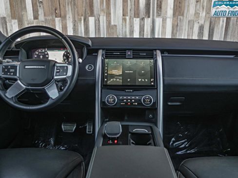 Used 2021 Land Rover Discovery S R-Dynamic AWD/4WD image 17