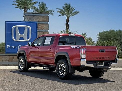 Used 2020 Toyota Tacoma TRD Off-Road AWD/4WD image 4