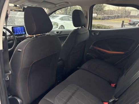 Used 2021 Ford EcoSport SE w/ SE Convenience Package image 10