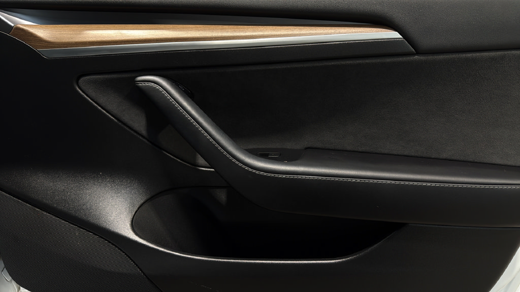 Used 2022 Tesla Model 3 RWD image 10