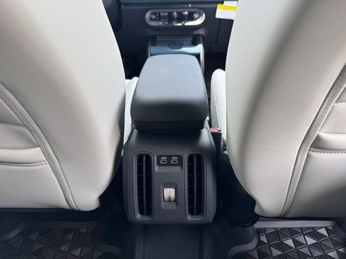 New 2025 MINI Cooper Countryman S image 16