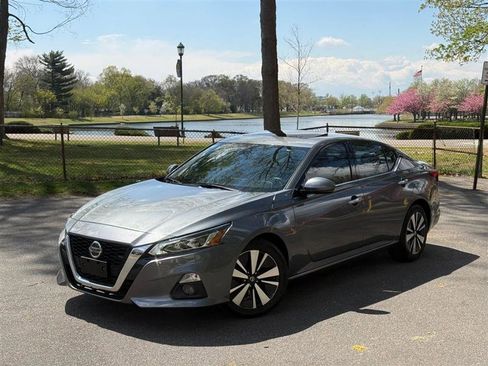 Used 2020 Nissan Altima 2.5 SL FWD image 5