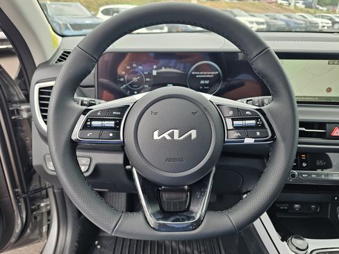New 2026 Kia Seltos SX AWD/4WD image 20