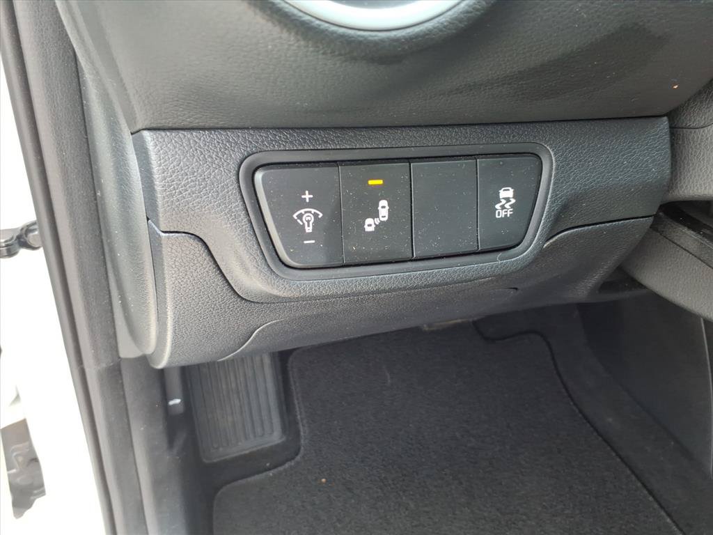 Used 2024 Kia Forte LXS w/ LXS Technology Package FWD image 17