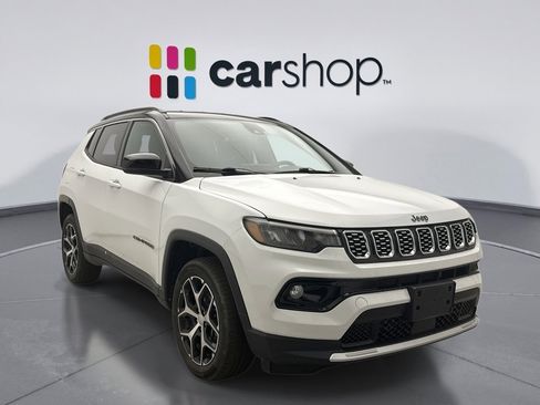 Used 2024 Jeep Compass Limited AWD/4WD image 5
