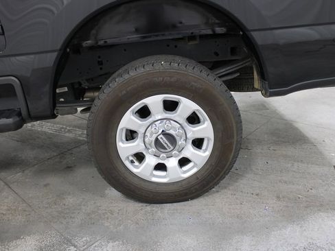 Used 2024 Ford F250 XLT image 39