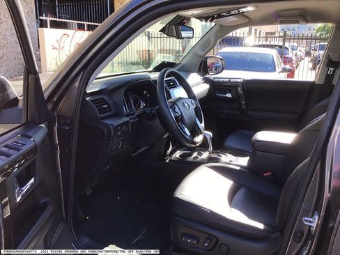 Used 2021 Toyota 4Runner TRD Off-Road Premium image 12