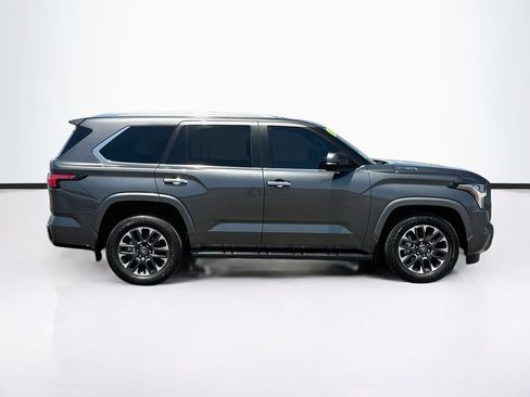 Certified 2025 Toyota Sequoia Limited AWD/4WD image 4