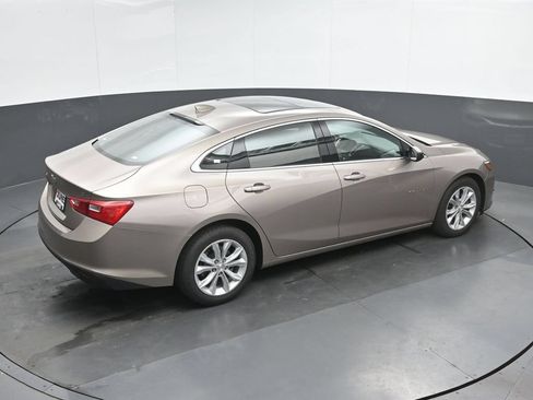 Used 2024 Chevrolet Malibu LT FWD image 32