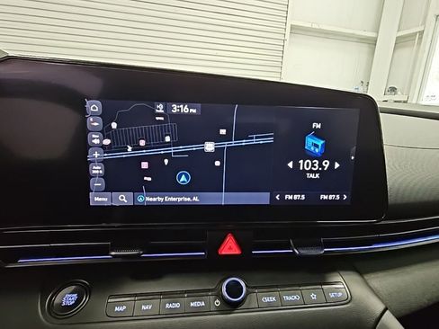 Used 2022 Hyundai Elantra N image 14