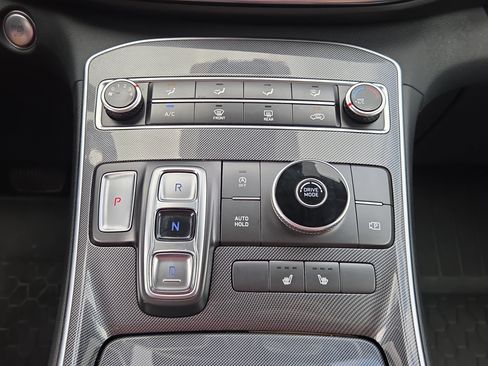 Used 2022 Hyundai Santa Fe SEL image 25