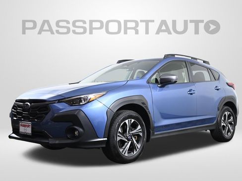 Used 2024 Subaru Crosstrek 2.0i Premium image 1